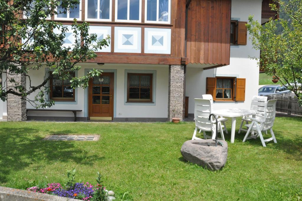 Casa Guido E Laura Apartman Pozza di Fassa Kültér fotó